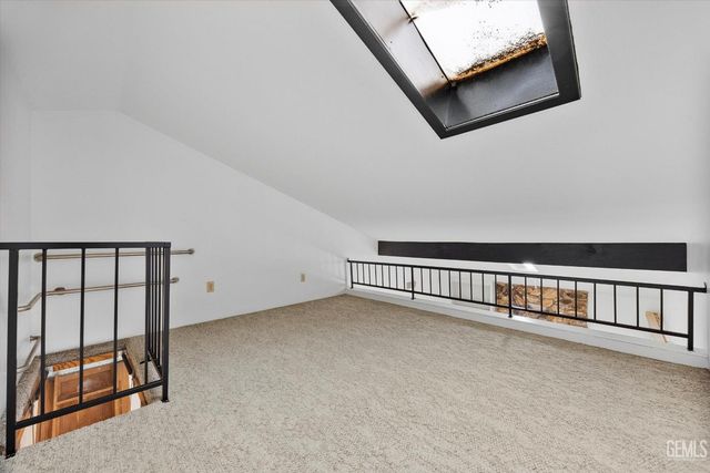 6605 Greensward Way, Bakersfield, CA 93309