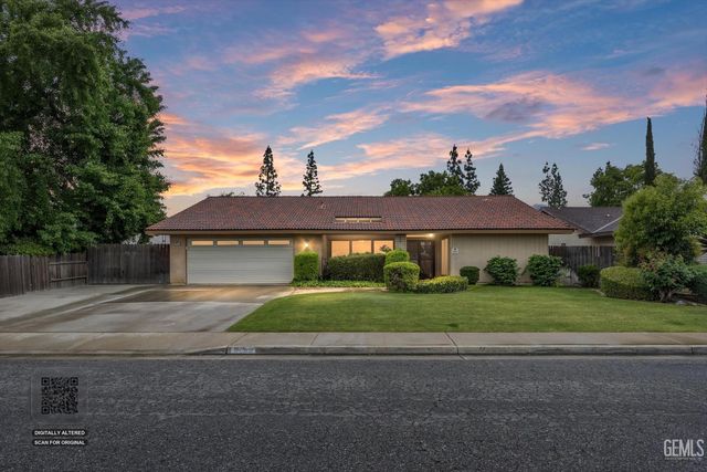 6605 Greensward Way, Bakersfield, CA 93309