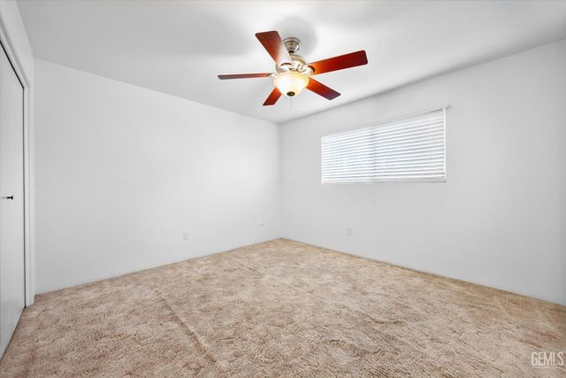 6605 Greensward Way, Bakersfield, CA 93309