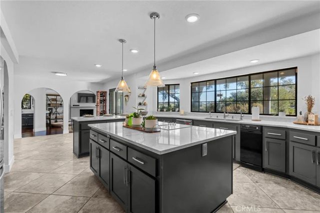 5750 Robin, Santa Maria, CA 93455