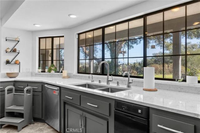 5750 Robin, Santa Maria, CA 93455