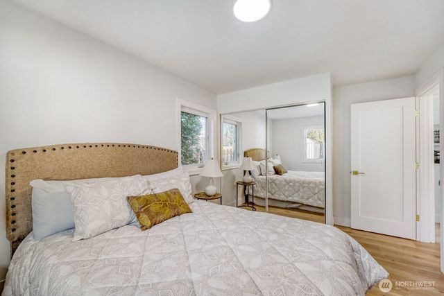 98056 768 Dayton Avenue NE, Renton, WA 98056