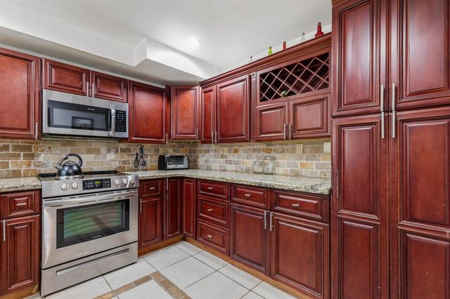 475 NE 113th Street, Miami, FL 33161