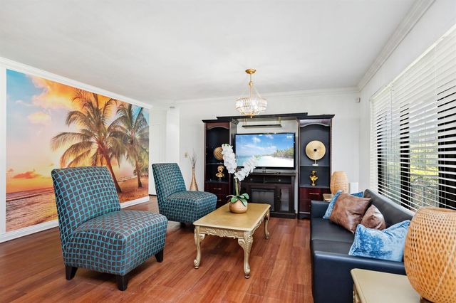 475 NE 113th Street, Miami, FL 33161
