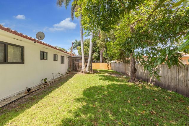 475 NE 113th Street, Miami, FL 33161