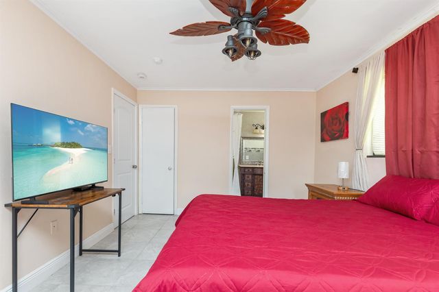 475 NE 113th Street, Miami, FL 33161
