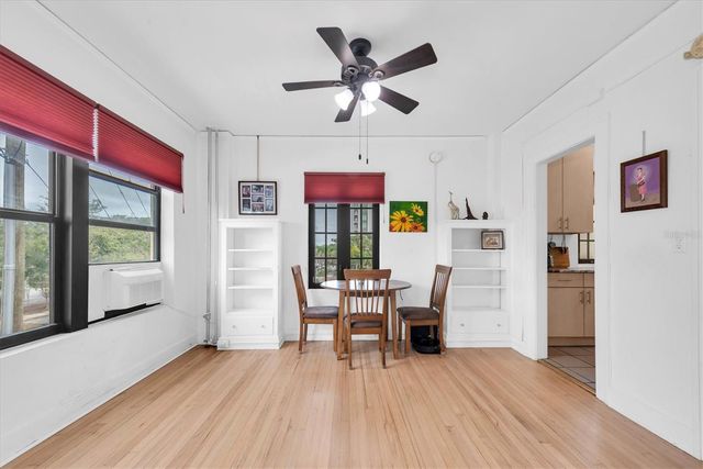 130 4TH AVENUE N 201, St Petersburg, FL 33701