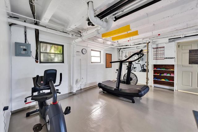 130 4TH AVENUE N 201, St Petersburg, FL 33701