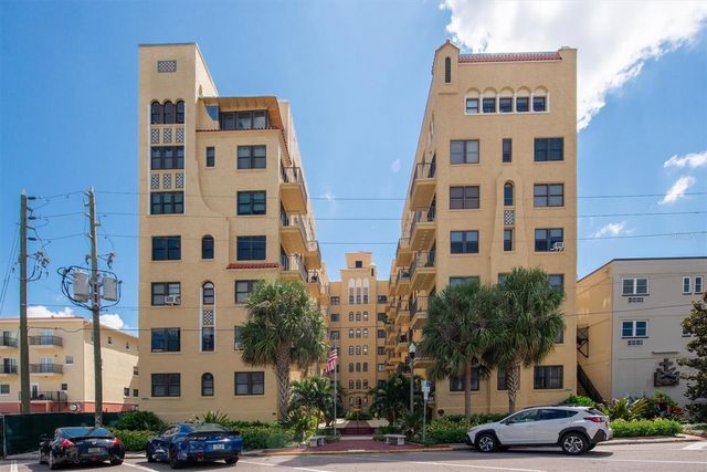 130 4TH AVENUE N 201, St Petersburg, FL 33701