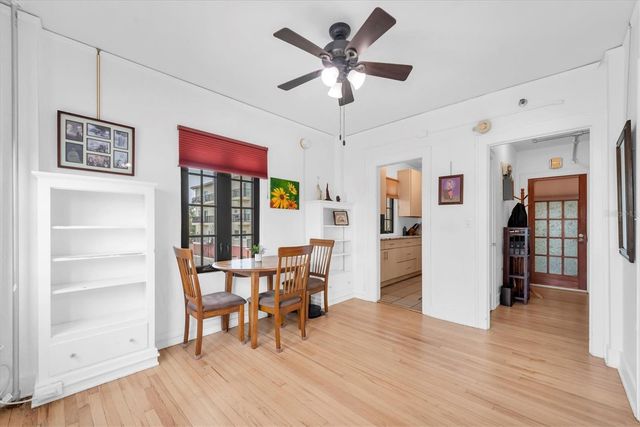 130 4TH AVENUE N 201, St Petersburg, FL 33701