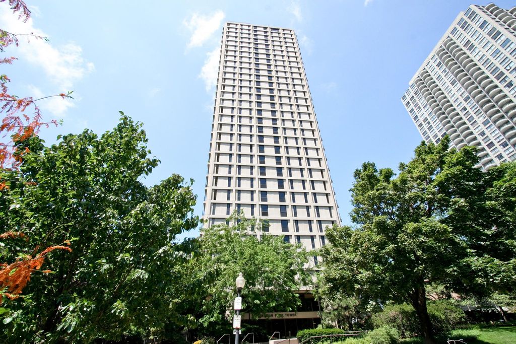 1960 N Lincoln Park West 2601, Chicago, IL 60614 — exterior