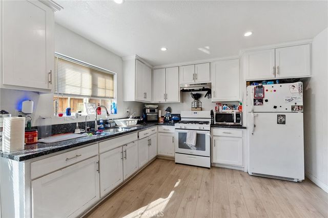 9127 Greenleaf Avenue, Whittier, CA 90602