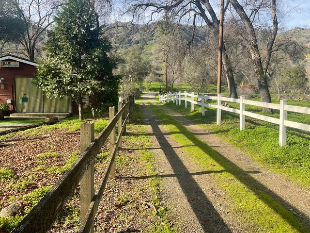 43788 Northfork Drive, Three Rivers, CA 93271