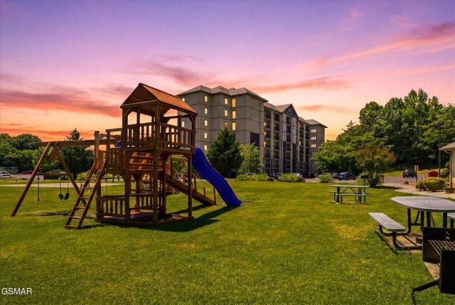 124 Plaza Drive, Pigeon Forge, TN 37863