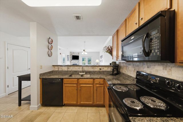 124 Plaza Drive, Pigeon Forge, TN 37863