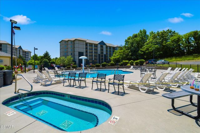 124 Plaza Drive, Pigeon Forge, TN 37863
