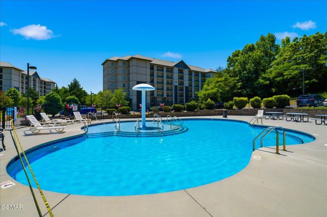 124 Plaza Drive, Pigeon Forge, TN 37863