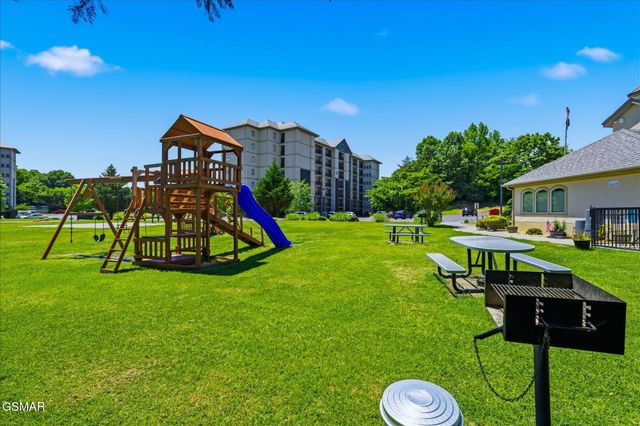 124 Plaza Drive, Pigeon Forge, TN 37863