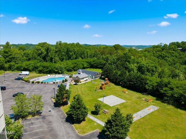 124 Plaza Drive, Pigeon Forge, TN 37863
