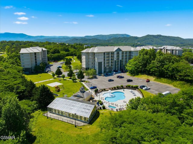 124 Plaza Drive, Pigeon Forge, TN 37863