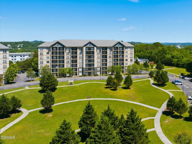 124 Plaza Drive, Pigeon Forge, TN 37863