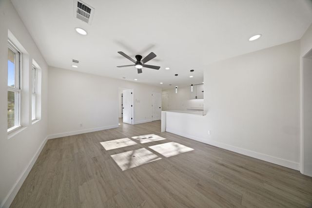 1817 Newton Street, Arlington, TX 76010