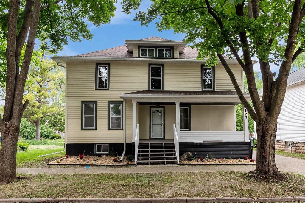 123 E 13TH STREET, Fond Du Lac, WI 54935