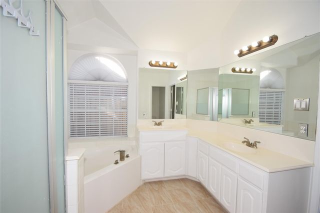 5726 Indigo Trails Drive, Richmond, TX 77469