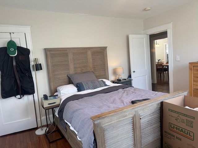 24 Warren Ave 1, Milton, MA 02186