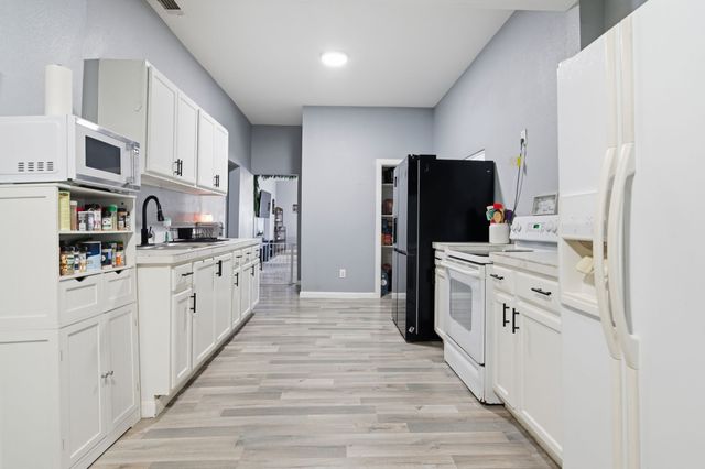 2421 Langston Street, Fort Worth, TX 76105