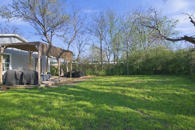 2421 Langston Street, Fort Worth, TX 76105