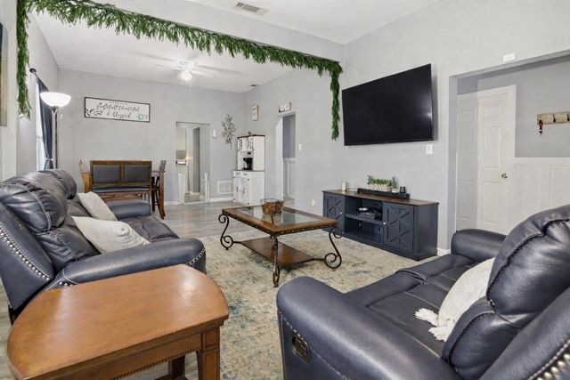 2421 Langston Street, Fort Worth, TX 76105