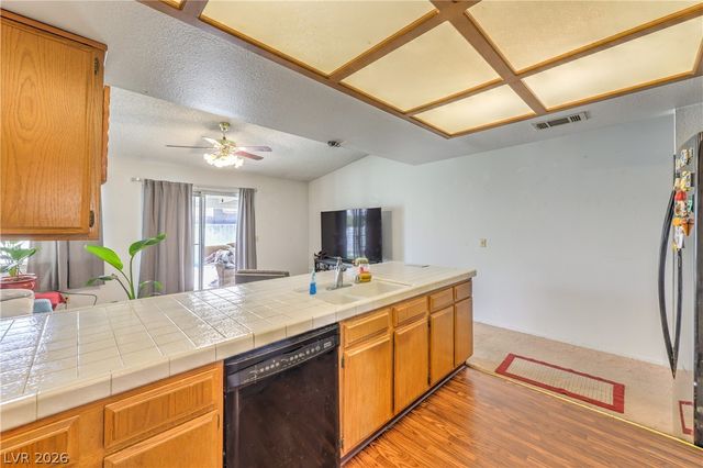 5272 Dickens Drive, Las Vegas, NV 89119