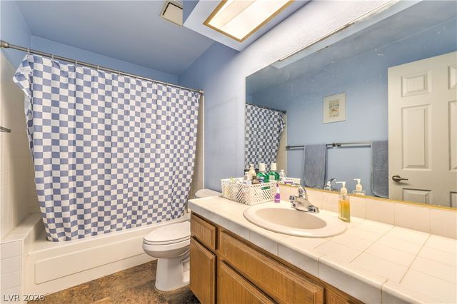 5272 Dickens Drive, Las Vegas, NV 89119