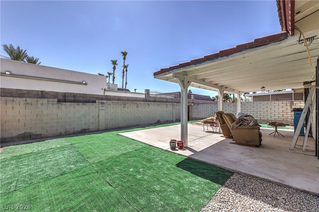 5272 Dickens Drive, Las Vegas, NV 89119