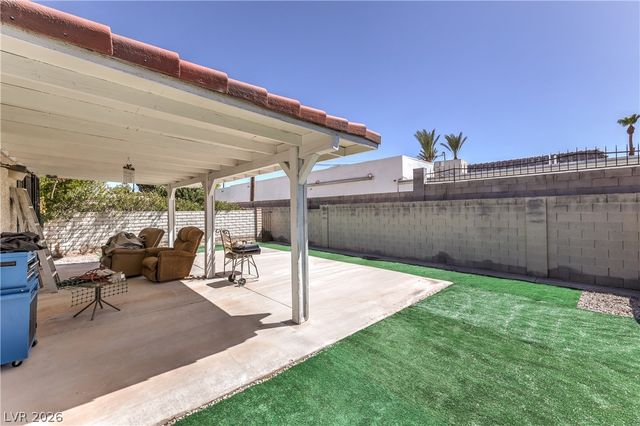 5272 Dickens Drive, Las Vegas, NV 89119