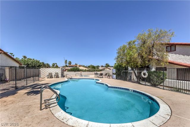 5272 Dickens Drive, Las Vegas, NV 89119