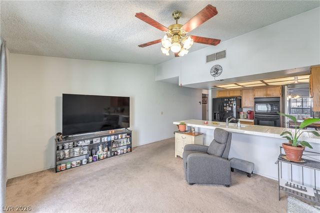 5272 Dickens Drive, Las Vegas, NV 89119