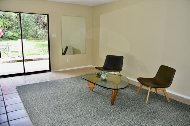 2007 Castle Gate CIR, San Marcos, TX 78666