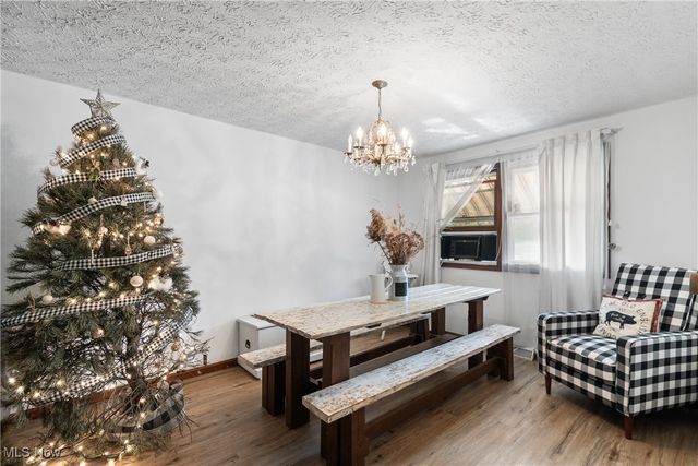 6869 Shepler Church Avenue SW, Navarre, OH 44662