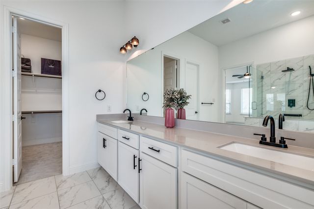 3901 Dahlia Garden Drive, Celina, TX 75078