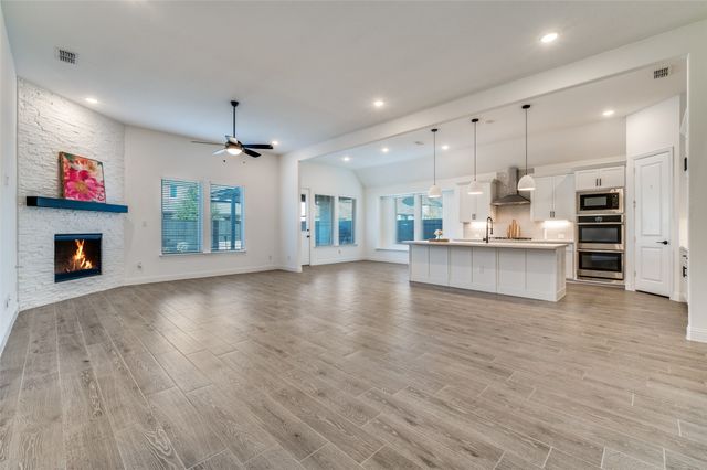 3901 Dahlia Garden Drive, Celina, TX 75078