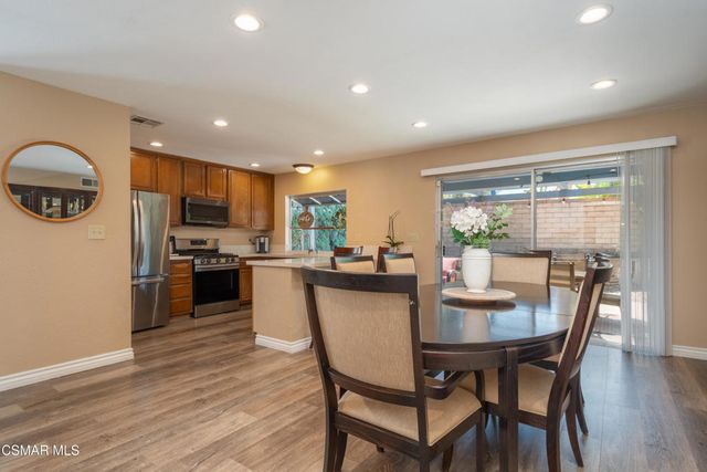 6075 Fremont Circle, Camarillo, CA 93012