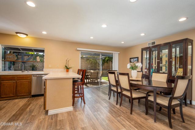 6075 Fremont Circle, Camarillo, CA 93012