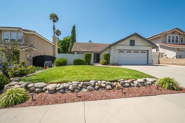 6075 Fremont Circle, Camarillo, CA 93012