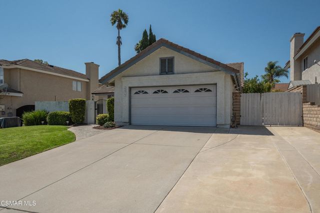 6075 Fremont Circle, Camarillo, CA 93012