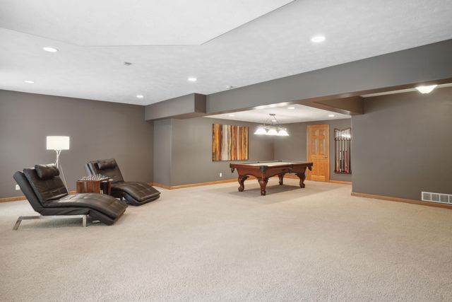 21085 ABBEY Road, Council Bluffs, IA 51503