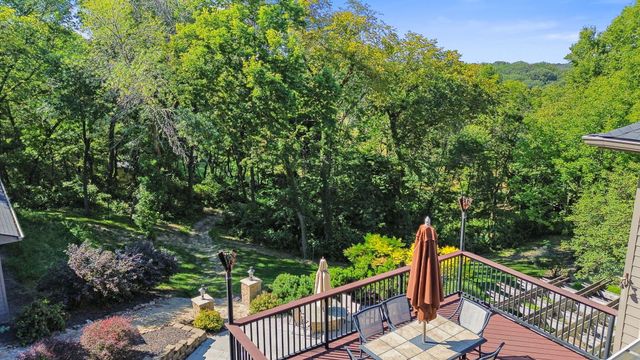 21085 ABBEY Road, Council Bluffs, IA 51503