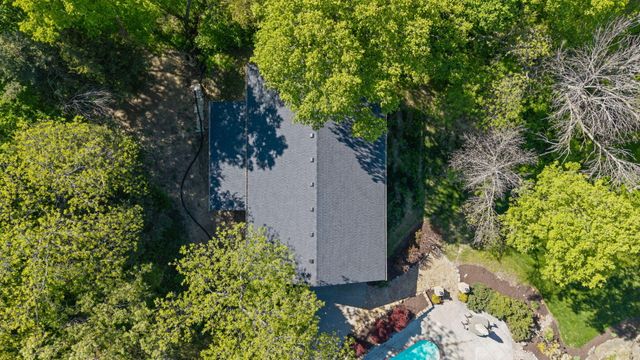 21085 ABBEY Road, Council Bluffs, IA 51503