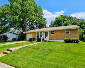 11562 Fitchburg Lane, Forest Park, OH 45240